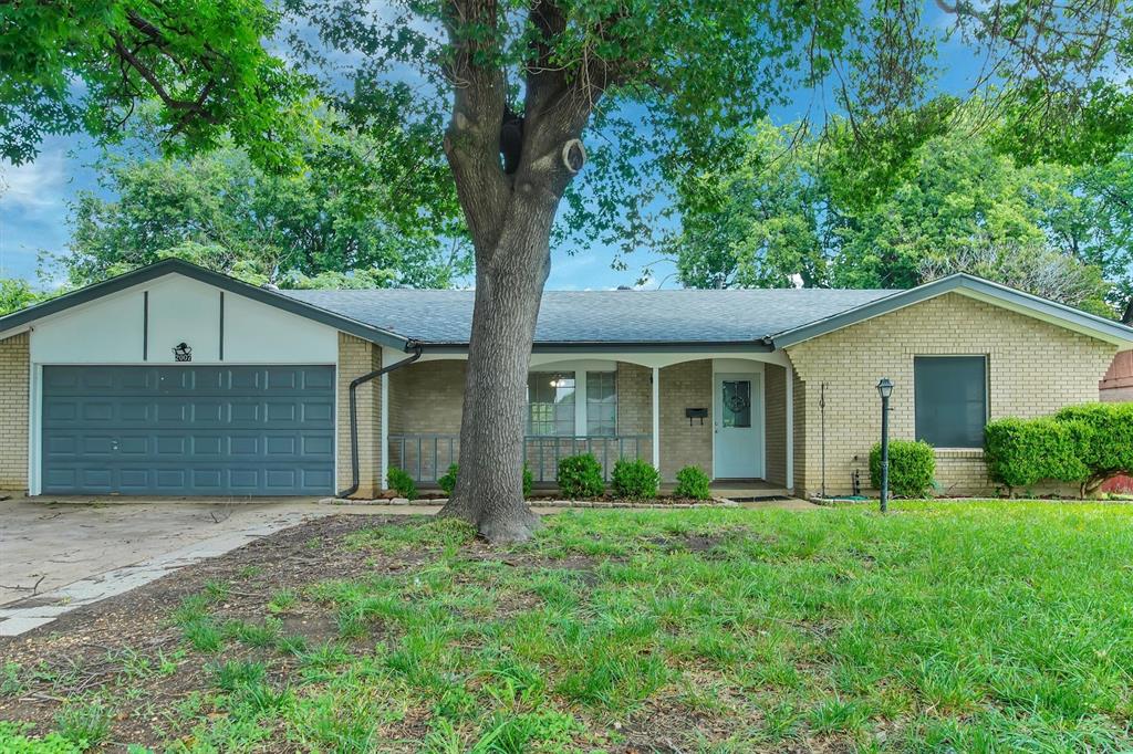 HILLCREST - Residential