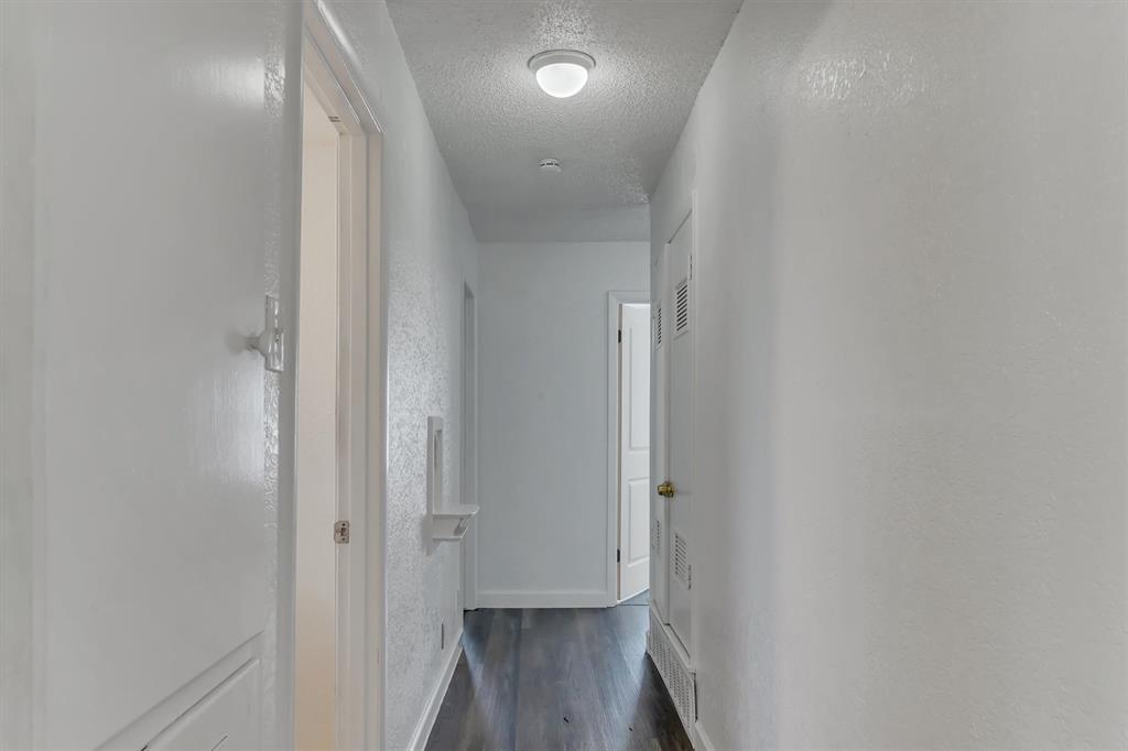 HILLCREST - Residential
