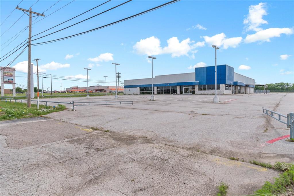 Mccoy Add - Commercial Sale