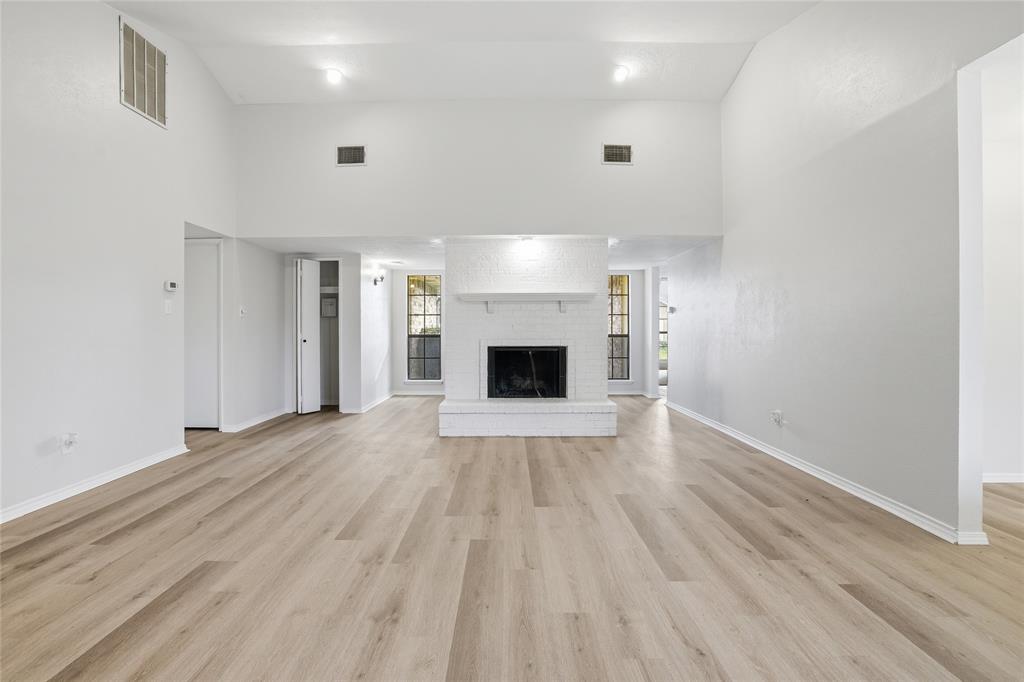 South Lake 3 - Residential