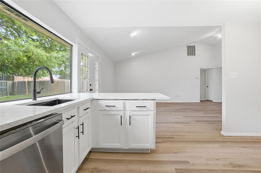 South Lake 3 - Residential
