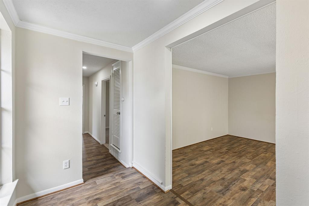 Meadowbrook Acres Add - Residential