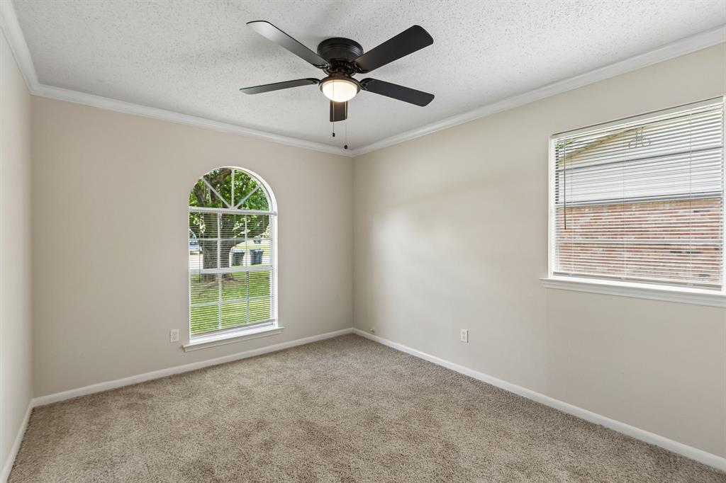 Meadowbrook Acres Add - Residential