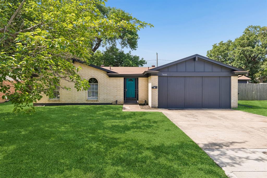 Meadowbrook Acres Add - Residential