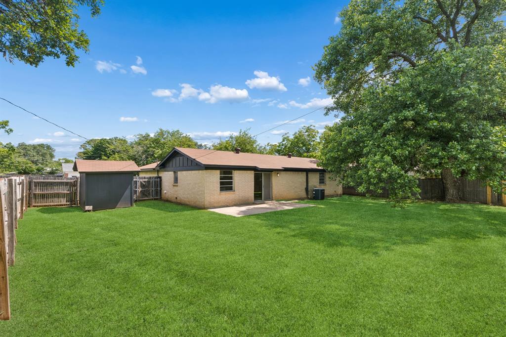 Meadowbrook Acres Add - Residential