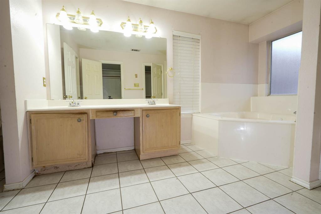 Hollywood Park Sec 05 - Residential