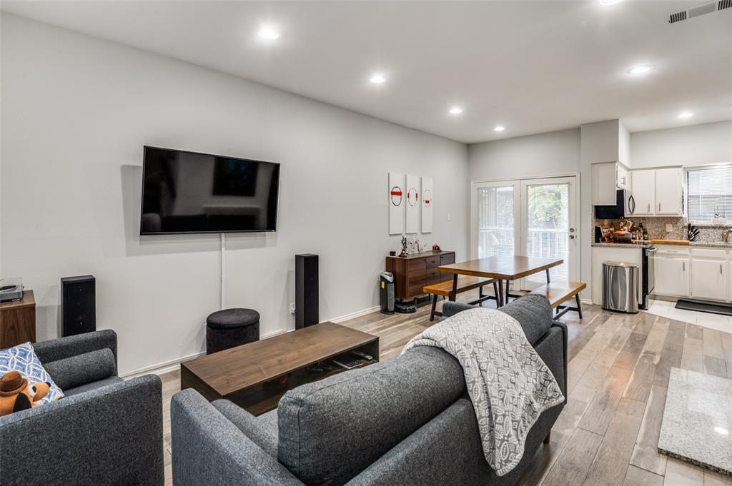 Brownstone At Reagan Condo - Residential
