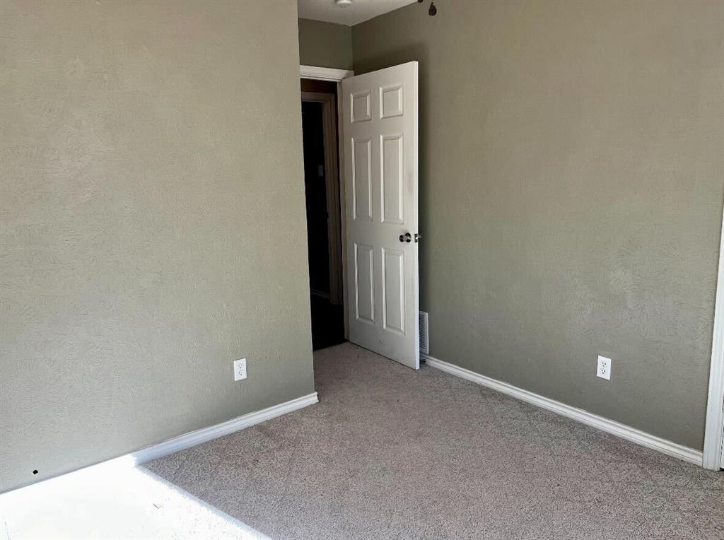 EASTRIDGE EST - Residential