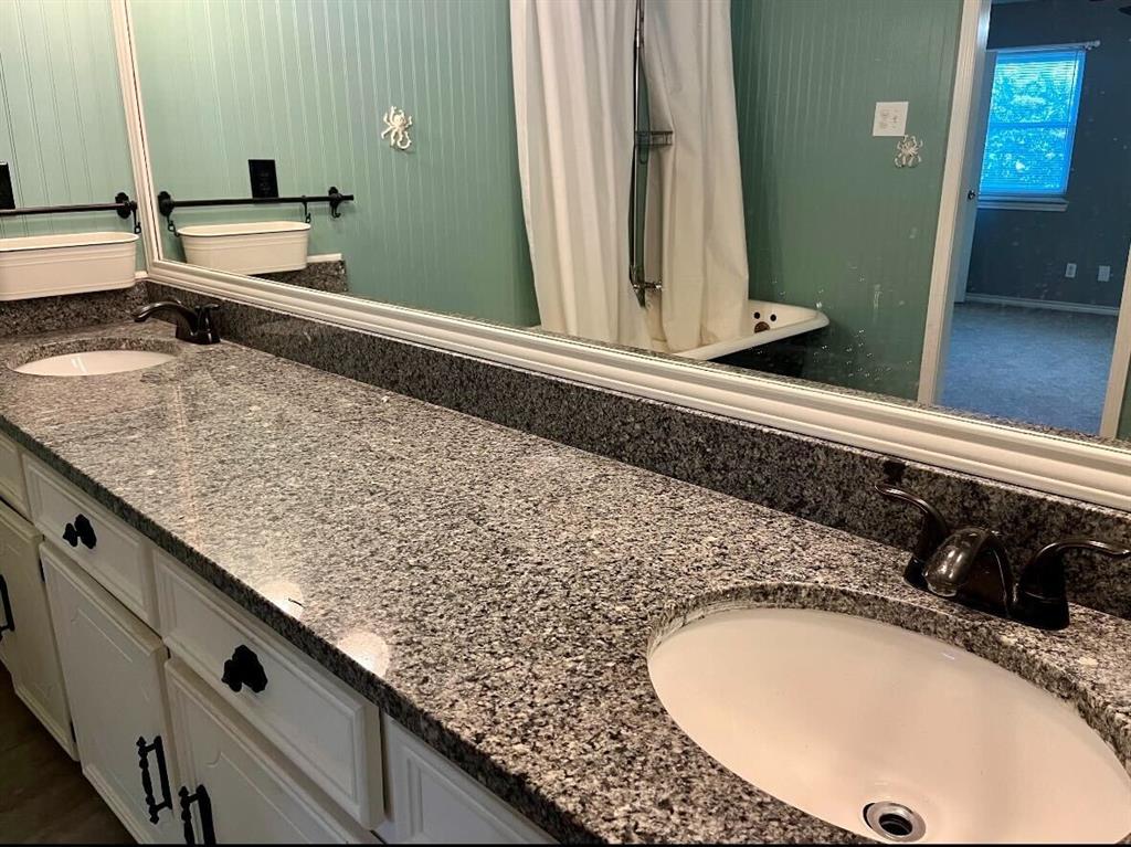 EASTRIDGE EST - Residential