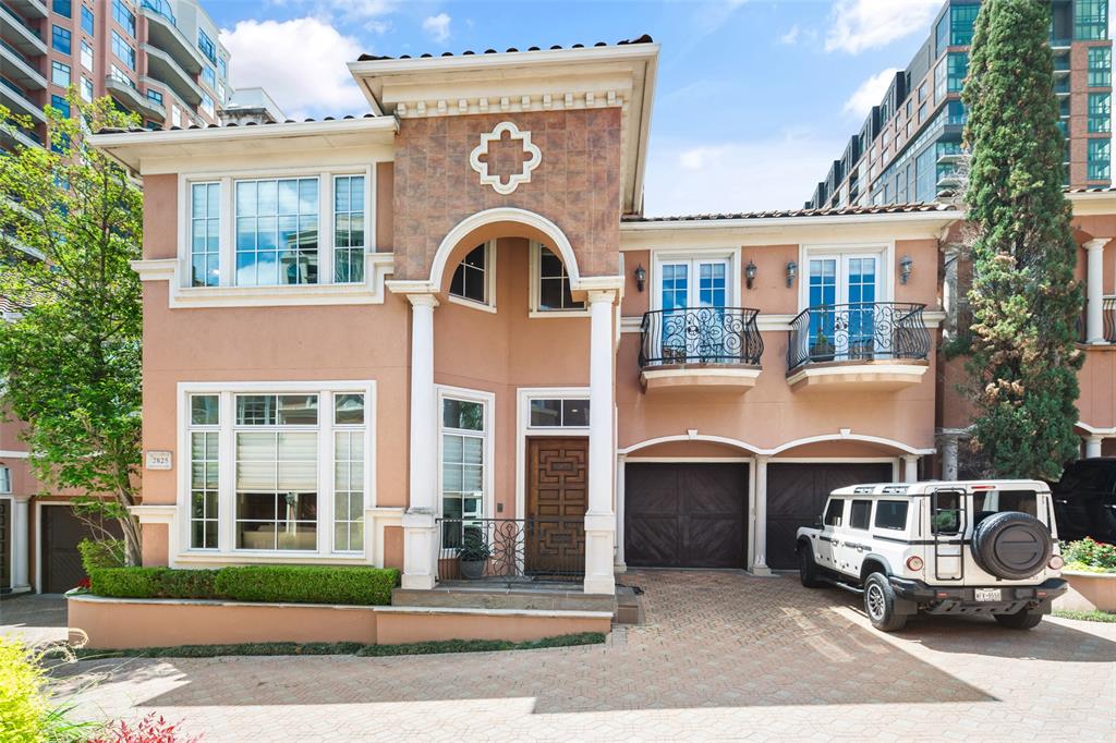 Sme-Ballas Oak Lawn 01 - Residential