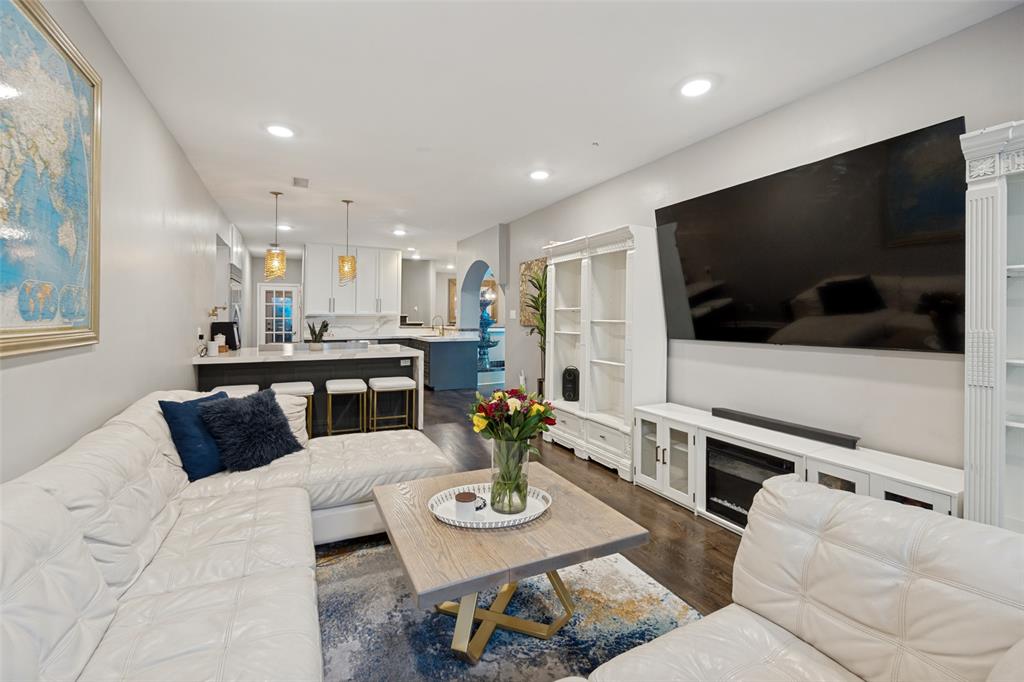 Oak Lawn Heights - Residential