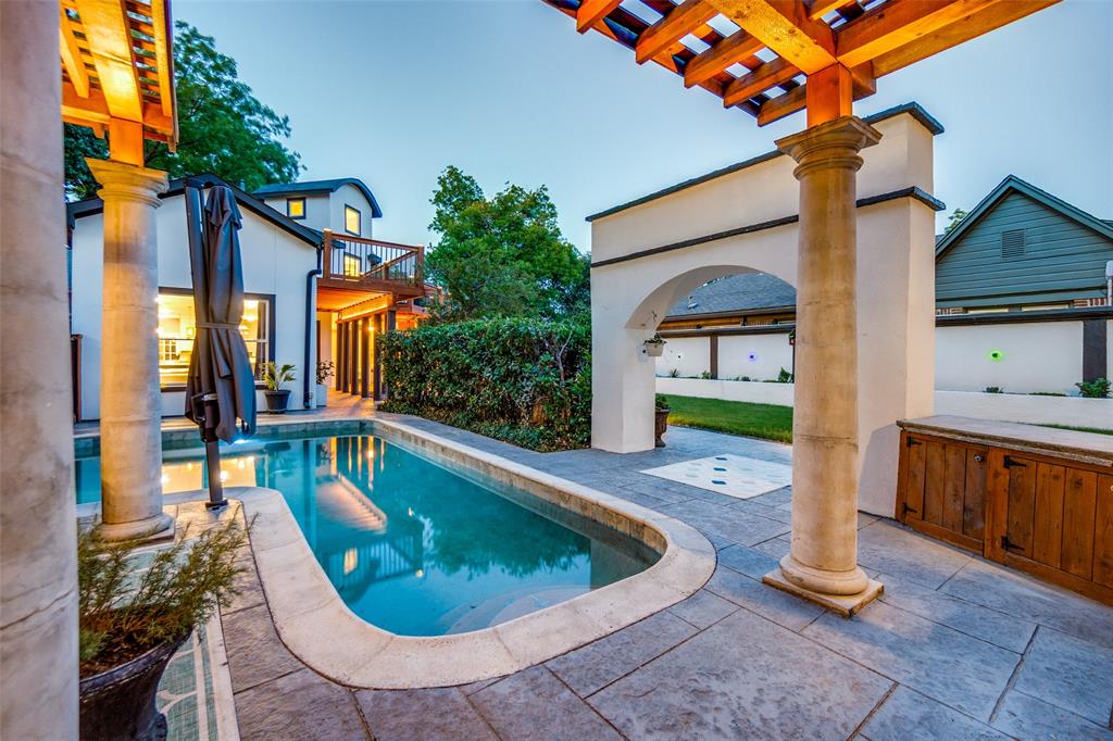 Oak Lawn Heights - Residential