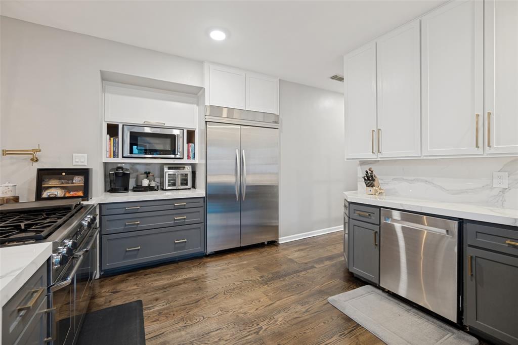 Oak Lawn Heights - Residential
