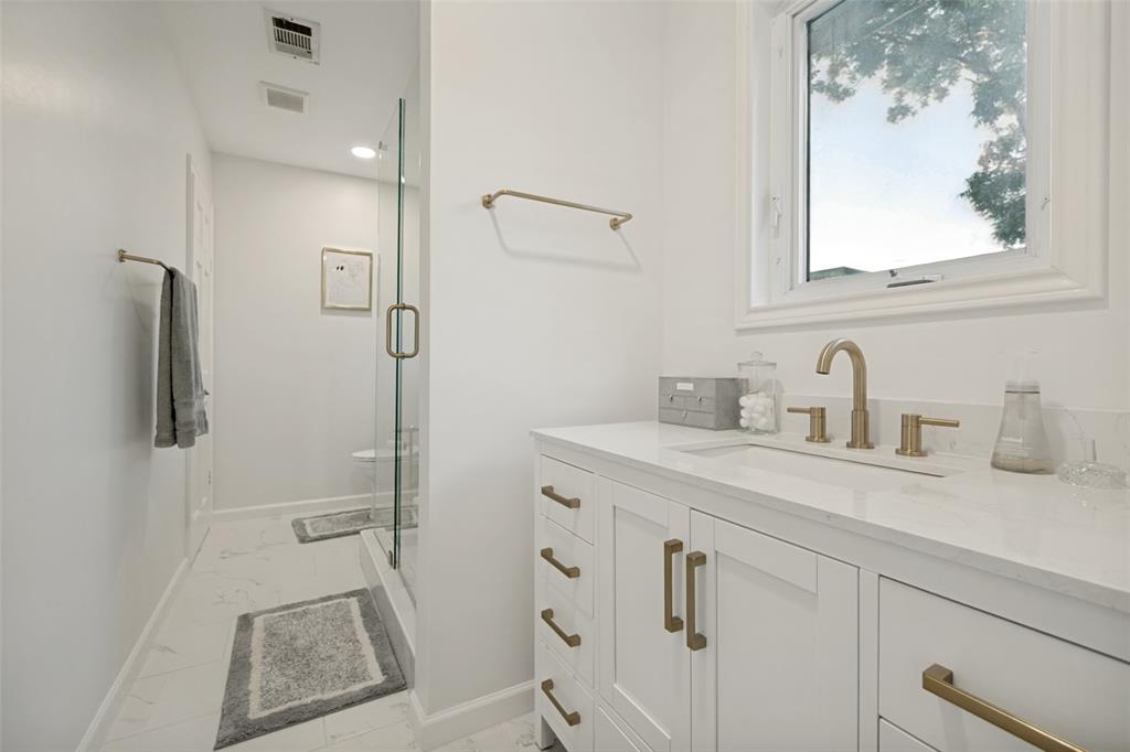 Oak Lawn Heights - Residential