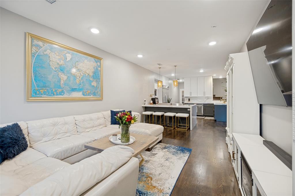 Oak Lawn Heights - Residential