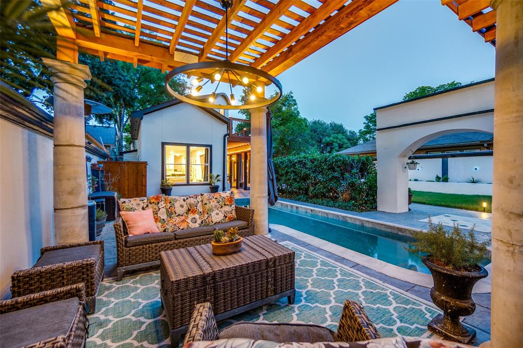 Oak Lawn Heights - Residential