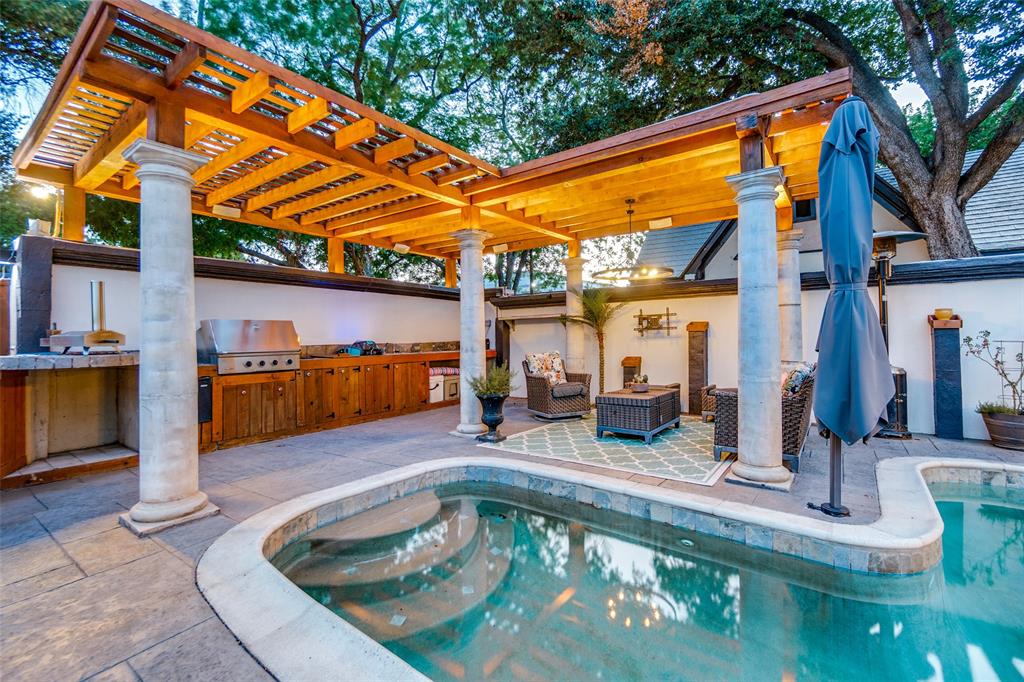 Oak Lawn Heights - Residential