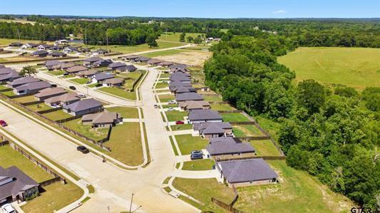 Crossing@Mission Ridge - Residential
