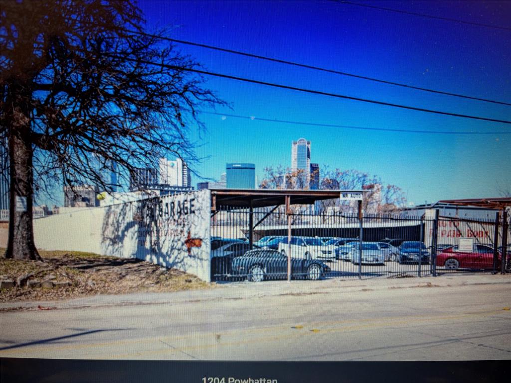 Walnut Grove - Commercial Sale