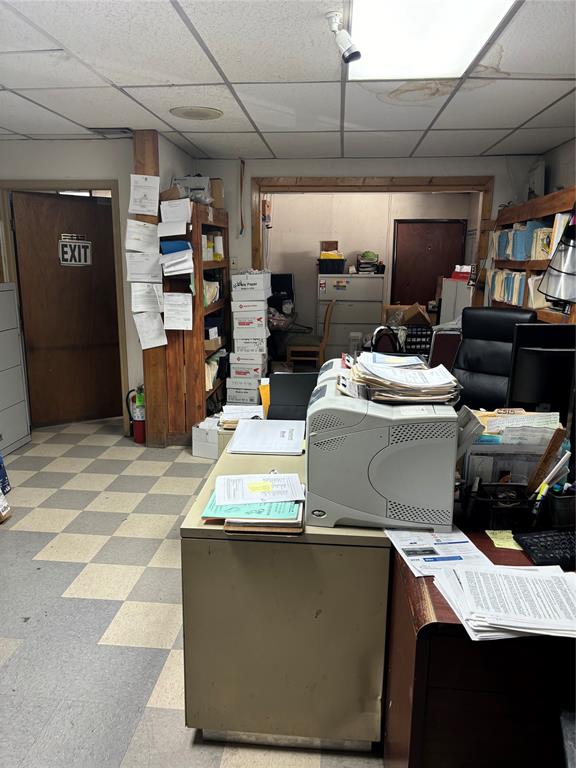 Walnut Grove - Commercial Sale