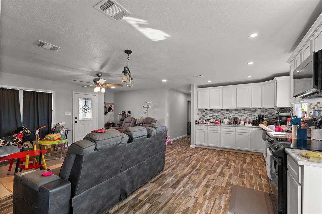 W KINKENON ABST - Residential
