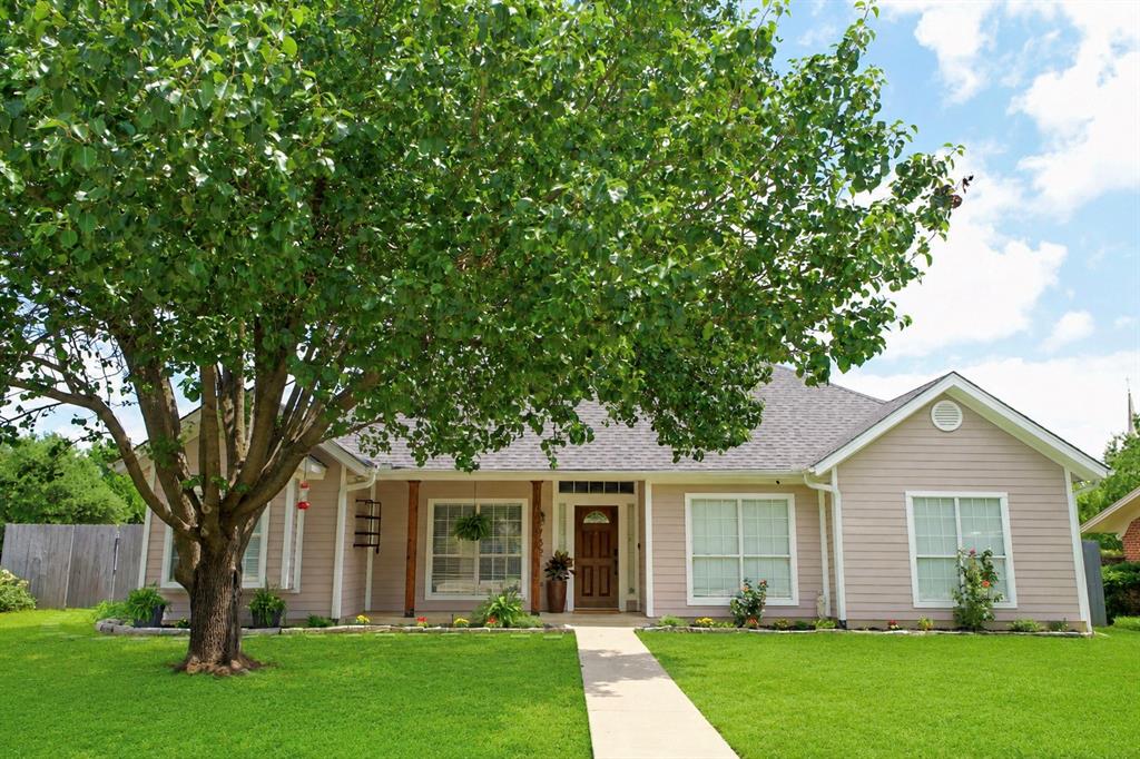 Beautiful 5-bedroom, 3-bath home with a detached 20 X 24 apartment located in the heart of Muenster! This spacious and well-maintained property offers comfort, charm, and plenty of room for the whole family. A gorgeous shade tree welcomes you in the front yard, adding curb appeal and a warm first impression.
Inside, you'll find a large living area with a wood burning fireplace perfect for gatherings and everyday living. The inviting kitchen features a charming breakfast bar, abundant cabinet space, and a functional layout that makes both cooking and entertaining easy. The nice-sized laundry room includes a convenient sink for added practicality.
The spacious primary suite offers a private retreat with an ensuite bathroom featuring dual sinks, a relaxing garden tub, and a separate shower. One of the secondary bedrooms adds extra character with a cozy window seat—perfect for reading or relaxing.
Step outside to enjoy the nice backyard complete with a patio area, ideal for cookouts, morning coffee, or evening unwinding. The large garage provides excellent storage and workspace, plus the separate apartment offers incredible flexibility for guests, extended family, monthly rental income ($900 from the last tenant), or a private office space.
This beautiful home combines comfort, functionality, and charm in a desirable location—don’t miss your opportunity to make it yours!