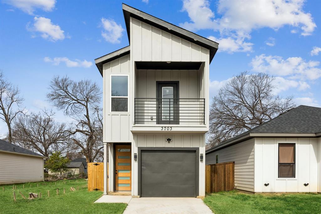 Lagow School - Residential