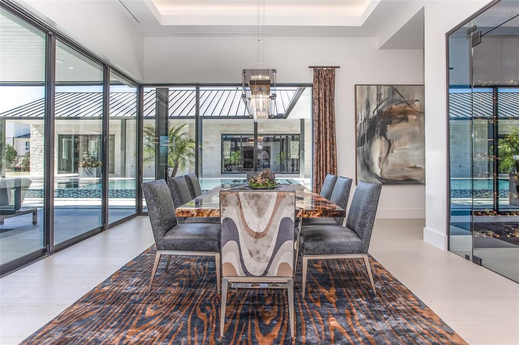 MONTRACHET - Residential
