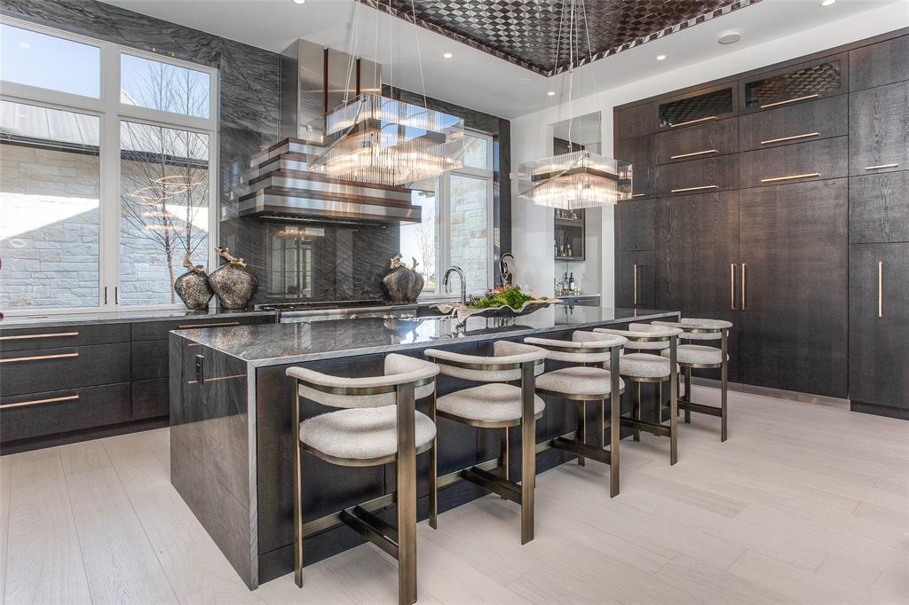 MONTRACHET - Residential