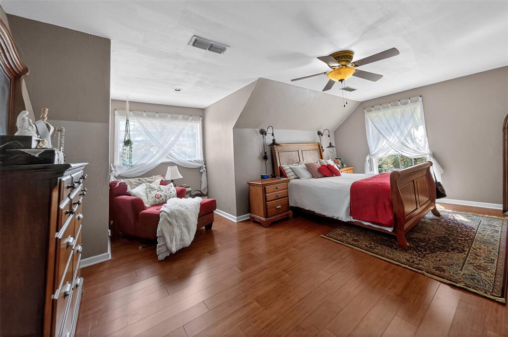 J MURPHY - Residential