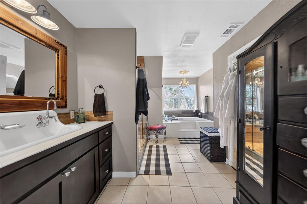 J MURPHY - Residential