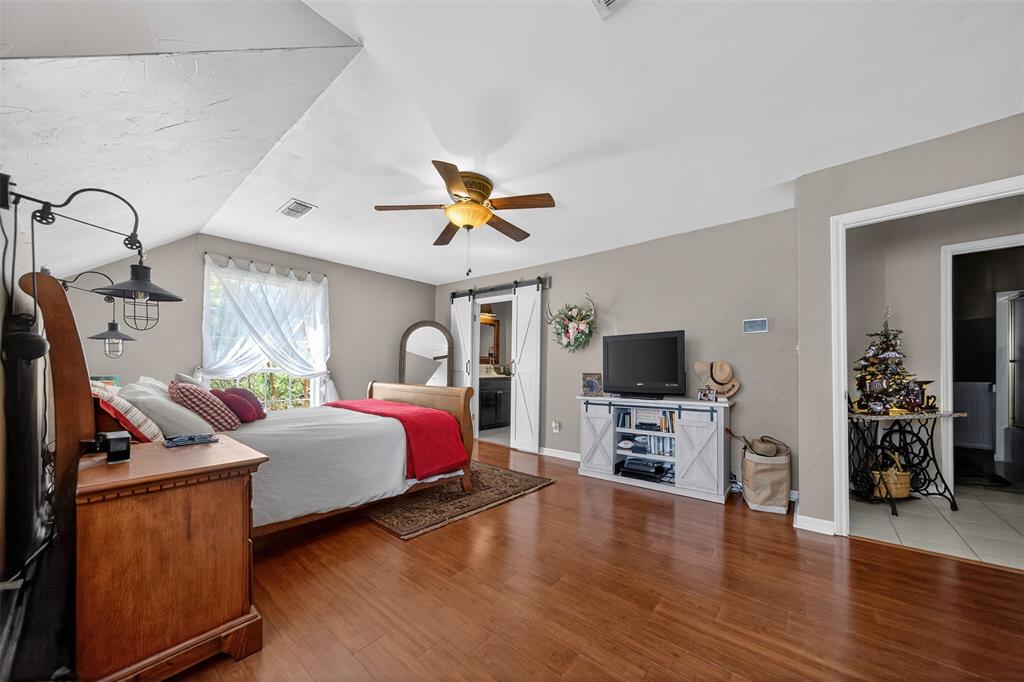J MURPHY - Residential
