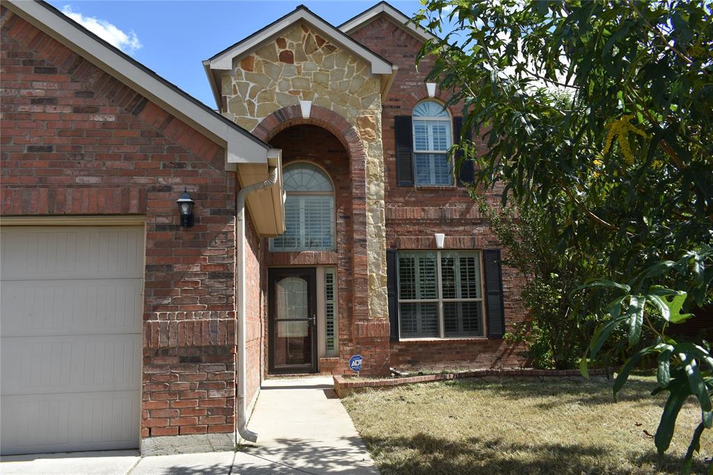 Open Layout With 3 Full Bathrooms with conveniently Located Half Bath down stairs. Split four Bedrooms with Primary down stairs. Nice curb appeal with Stone Accents. Interior finishes Wood Floors, Large Tile, Granite Counter Tops with Tile Backsplash and Stainless Steel Appliances. High ceiling entryway, oversized garage, large backyard and gas started fireplace. The home is close to new shopping areas, schools and outdoor spaces located in the subdivision.