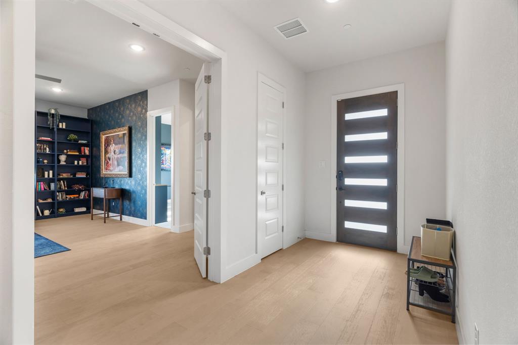 Lakeview Downs - Residential