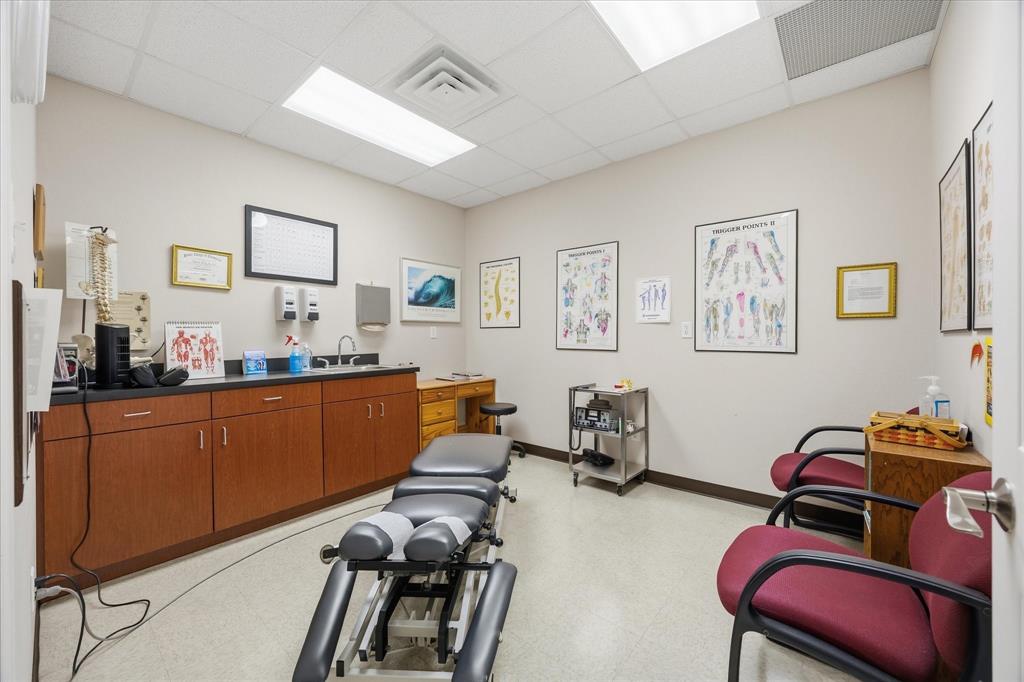 Garland Pharmacy - Commercial Sale