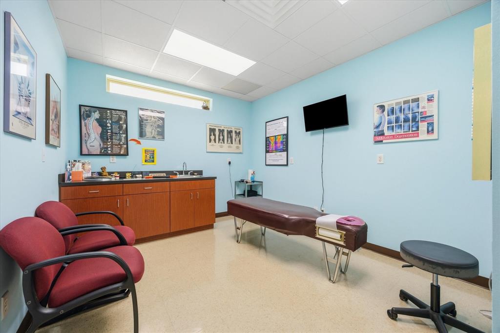 Garland Pharmacy - Commercial Sale