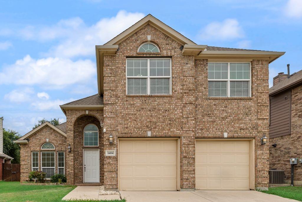 Great Location, this well-maintained home has 5 bedrooms,3 full bathroom, and multiple living and dining areas. Walk into high ceilings and tons of natural light pouring in through all the windows. Stone fireplace in the main living room with soaring ceilings. Kitchen has Stainless steel appliances, granite countertops, coffee bar, and a butler's pantry. Private Iste floor Master suite has large walk-in closet, garden tub, separate shower dual vanity. Additional bedroom on iste floor, perfect for family or guests. Remaining 3 bedrooms and additional living room Upstairs. Has A BEAUTIFUL Community pool. Ready to move in.