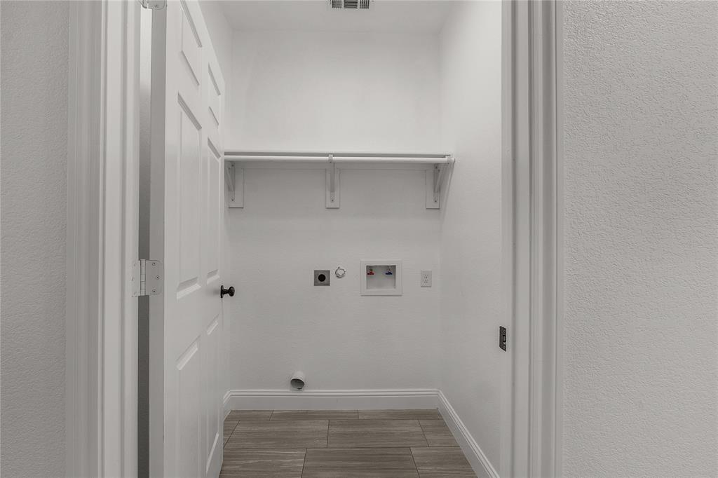 Murphy, F W - Residential