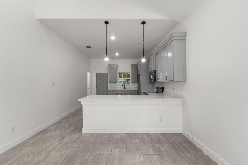 Murphy, F W - Residential