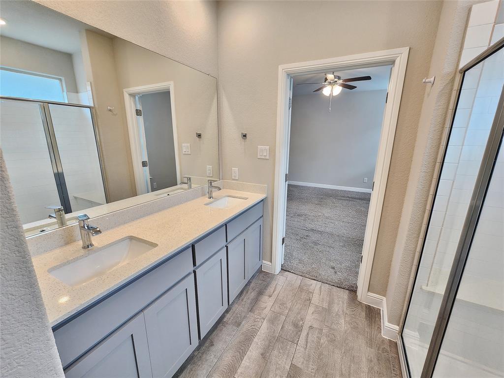Trails of Elizabeth Crk - Residential