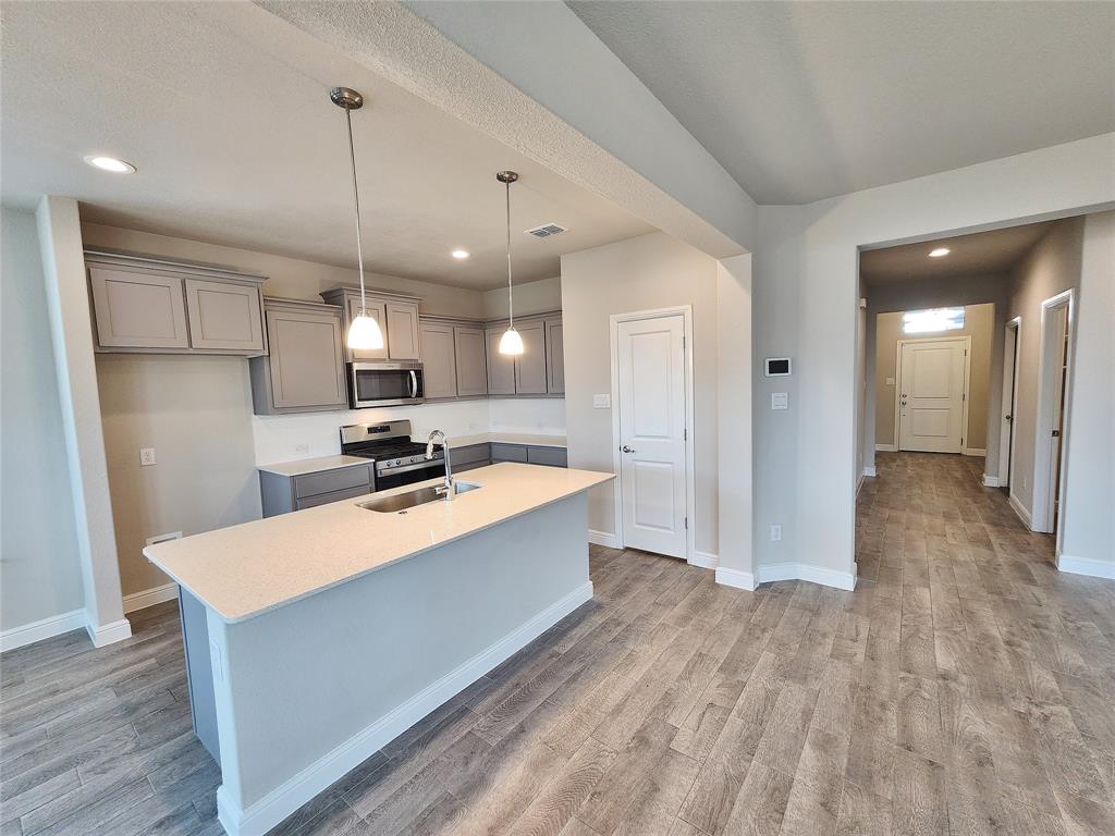 Trails of Elizabeth Crk - Residential