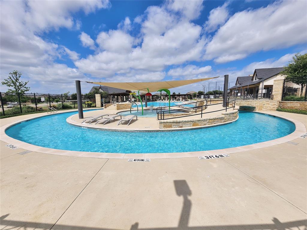 Trails of Elizabeth Crk - Residential
