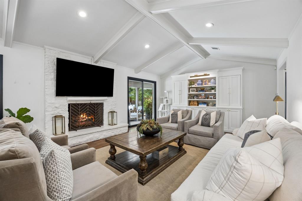 Northwood Hills 01 - Residential