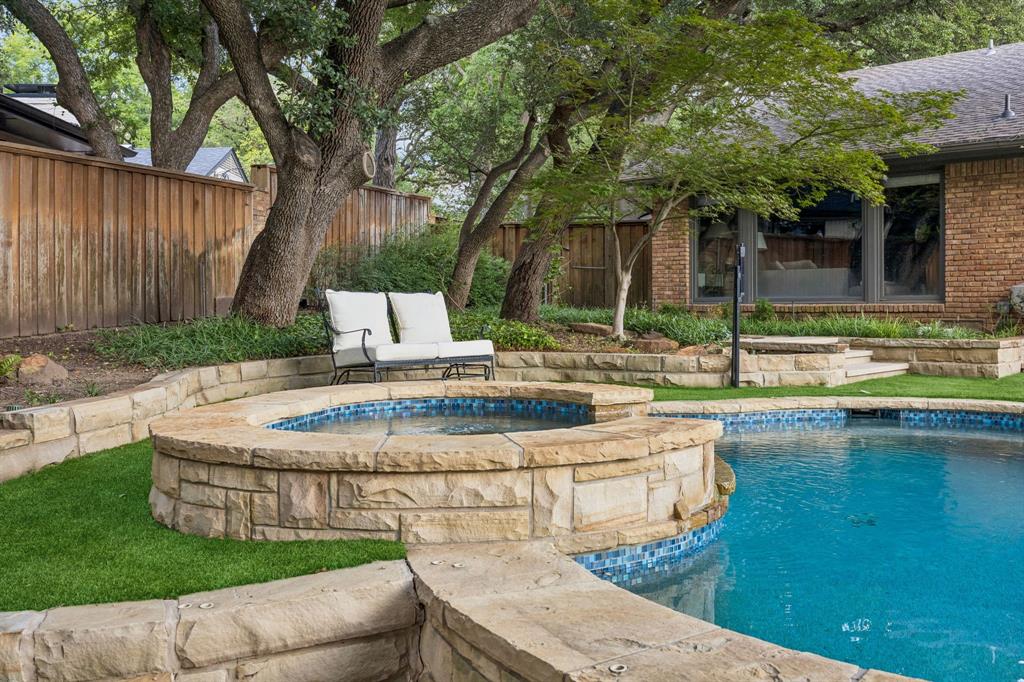 Northwood Hills 01 - Residential
