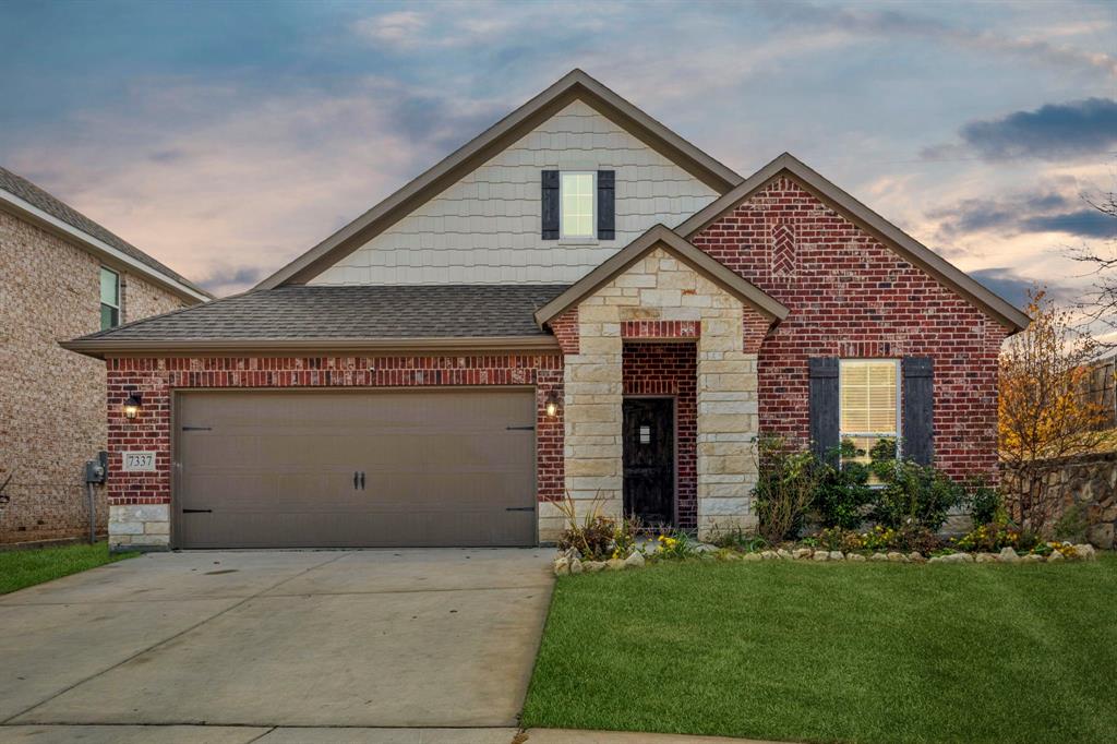 LASATER RANCH - FTW BLOCK 11 LOT 1 - Residential