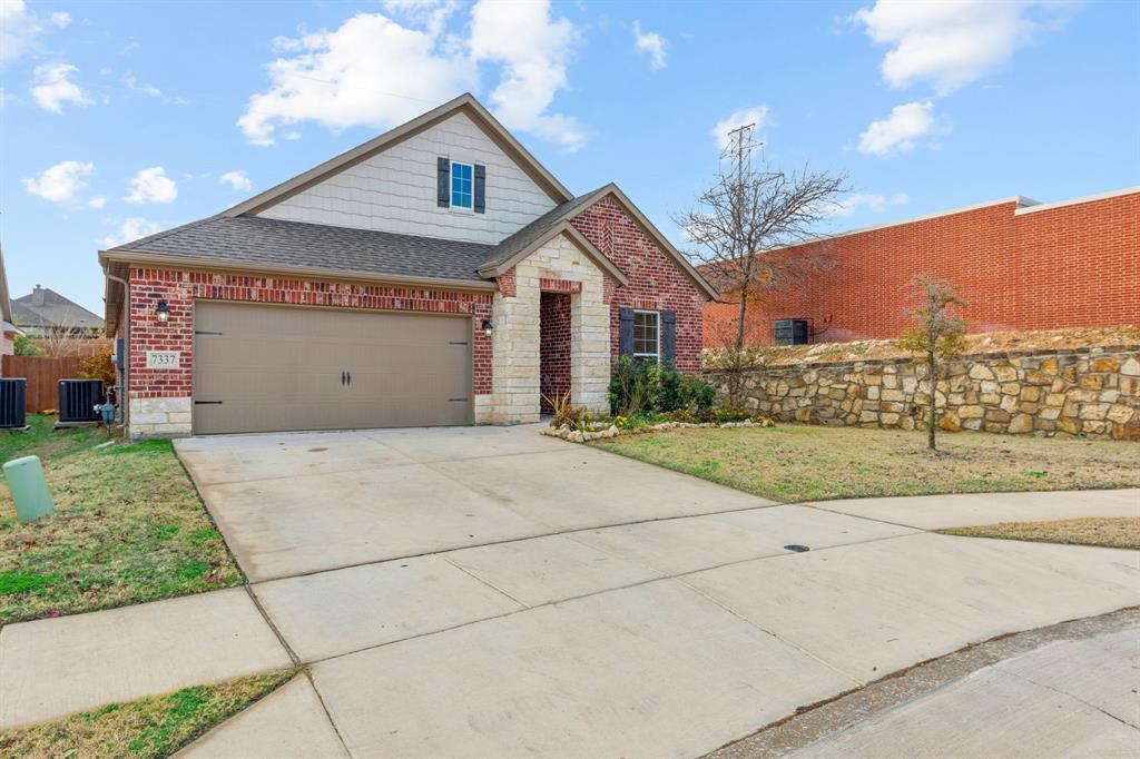 LASATER RANCH - FTW BLOCK 11 LOT 1 - Residential