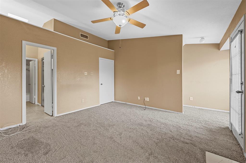 Preston on the Lake Condos - Residential Lease