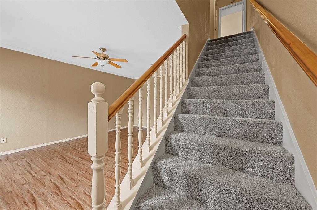 Preston on the Lake Condos - Residential Lease