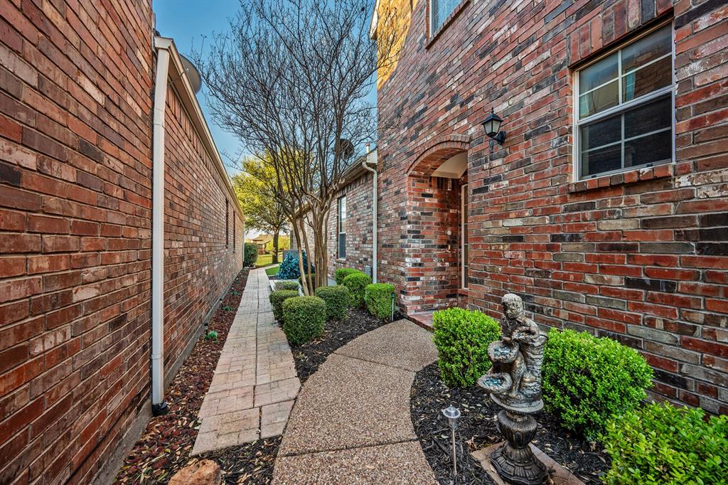 Summer Glen - Residential
