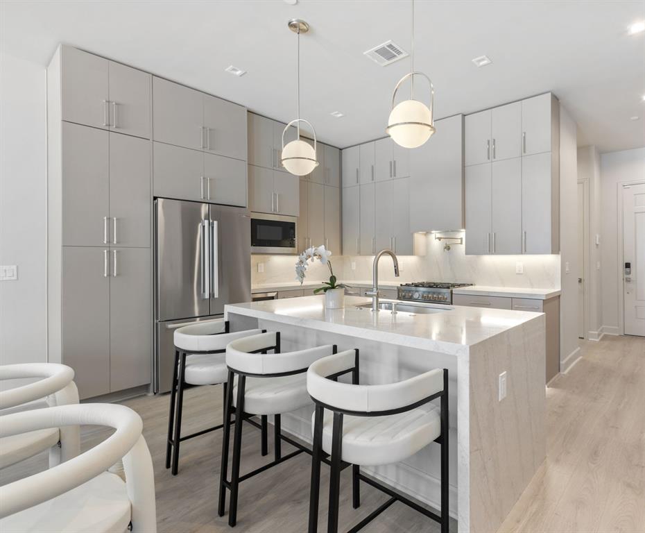 Mansfield R A - Residential